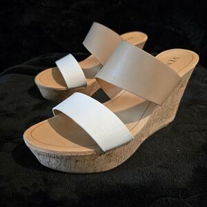 Vince Camuto Tan and White Wedge Sandals with Textured Straps